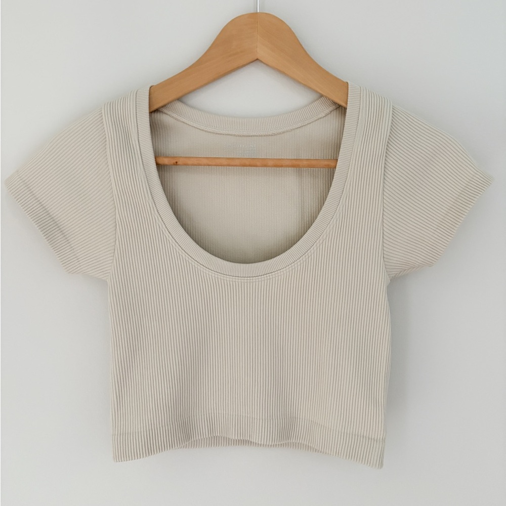 Offline by Aerie Ribbed Seamless Short Sleeve Crop Top, Beige, Size XS